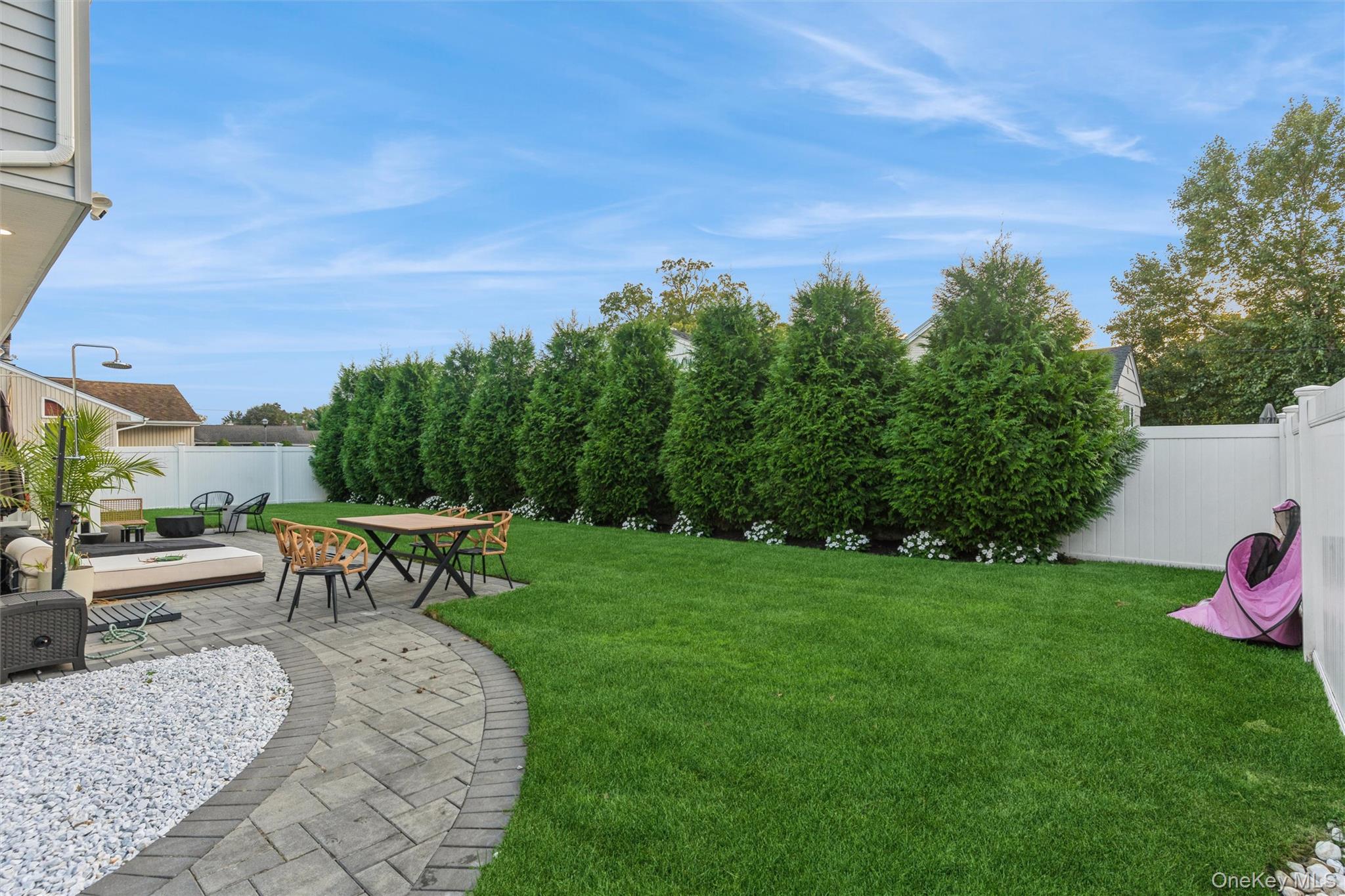 1402 Merrick Avenue – For Rent photo 35