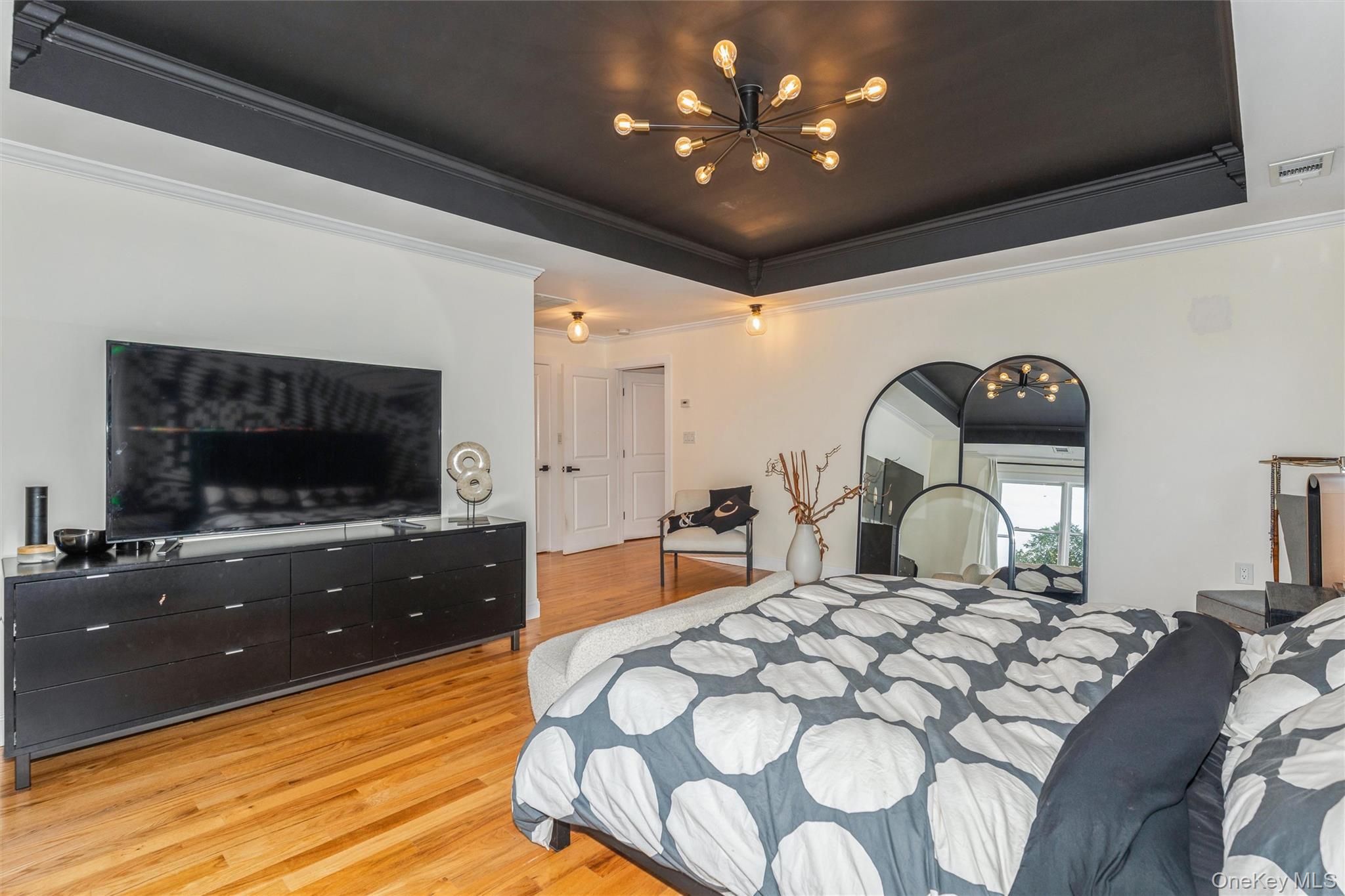 1402 Merrick Avenue – For Rent photo 16