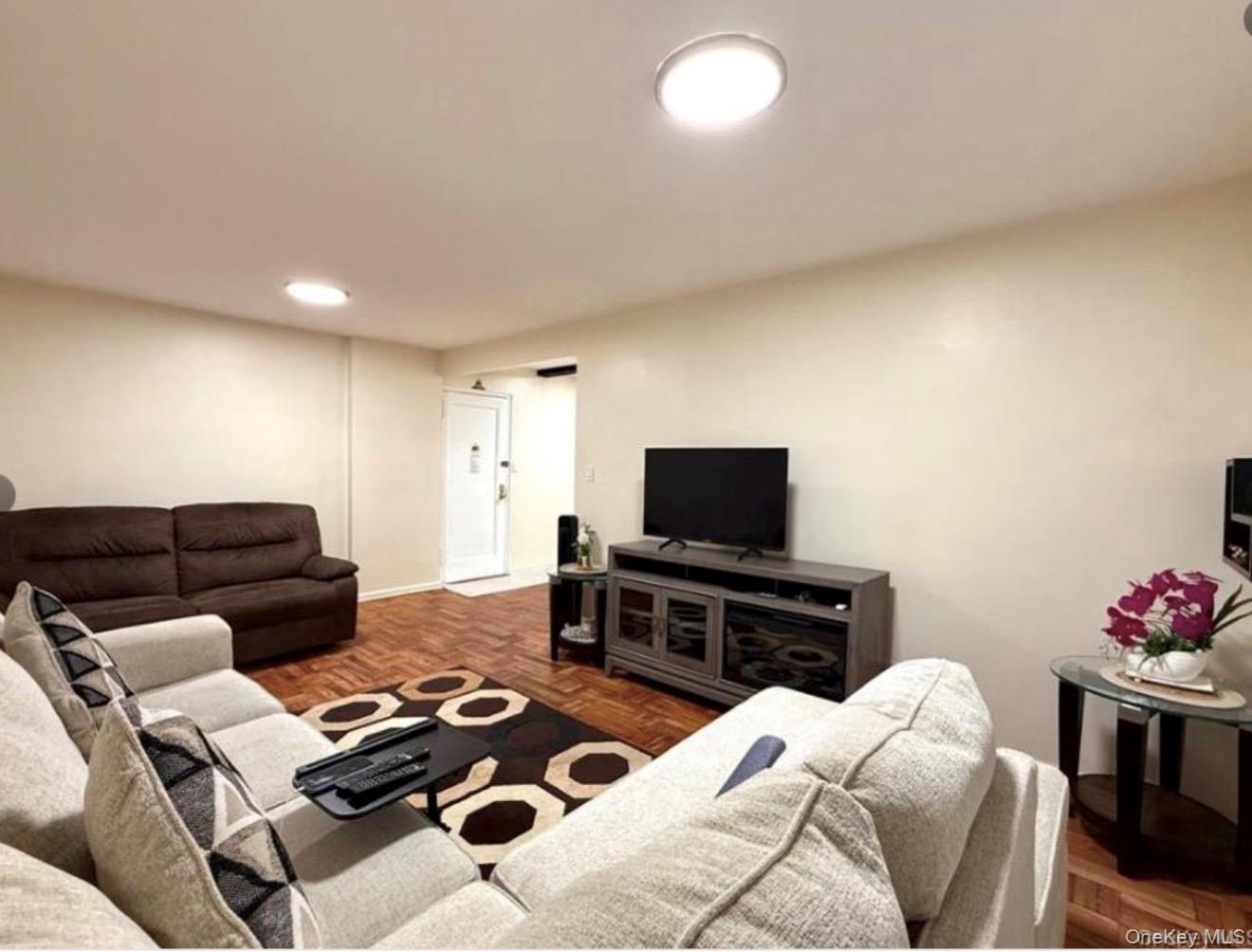 7261 Shore Road, Unit 1R photo 3