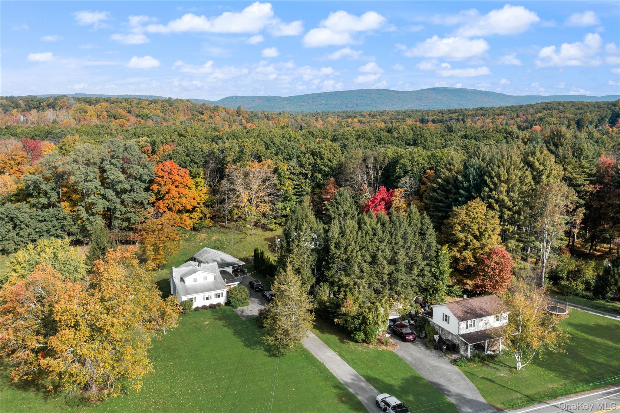 795 Burlingham Road – For Sale photo 9