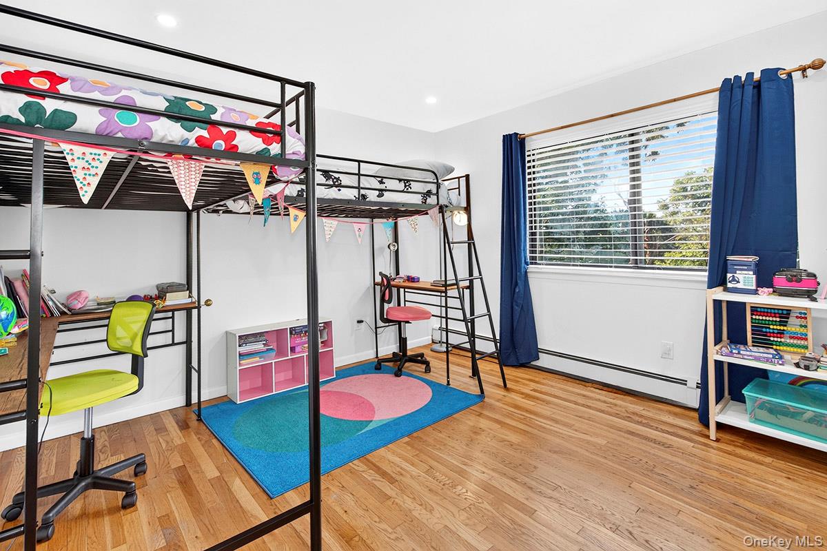 15 Round Hill Drive – For Rent photo 17