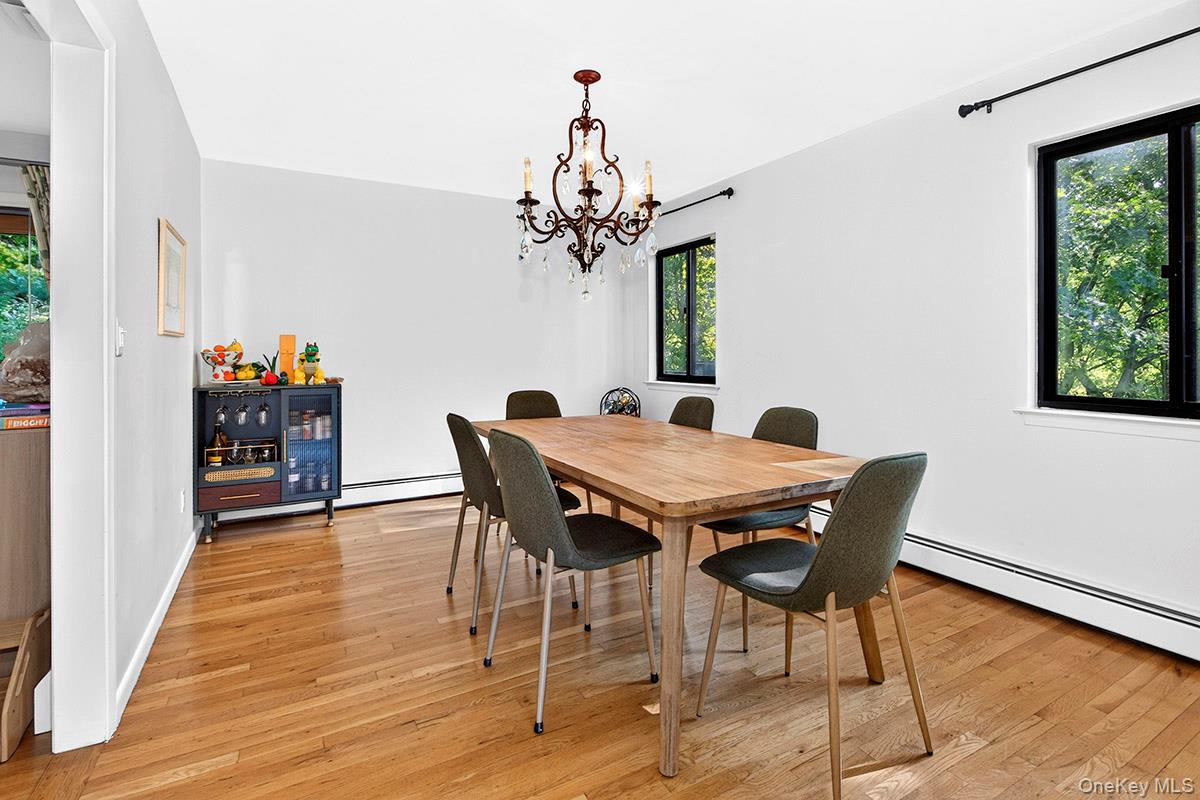 15 Round Hill Drive – For Rent photo 11
