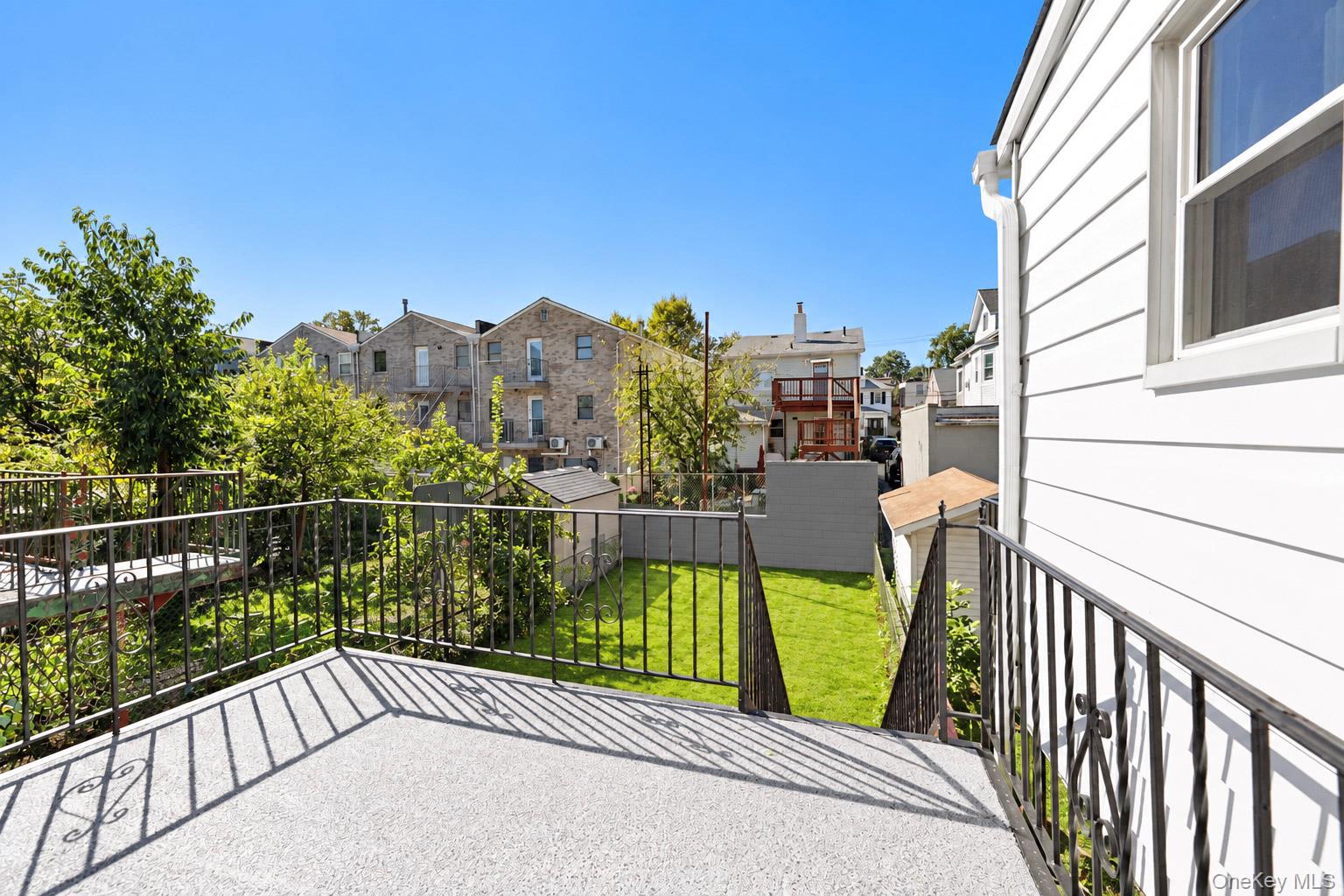 2427 Morgan Avenue – For Sale photo 18