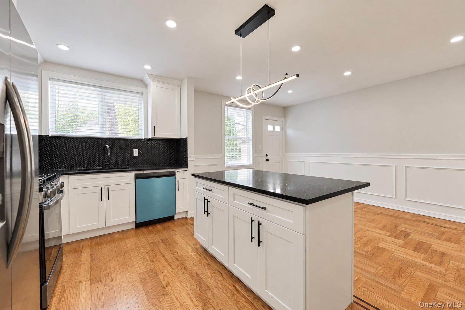 2427 Morgan Avenue – For Sale photo 14