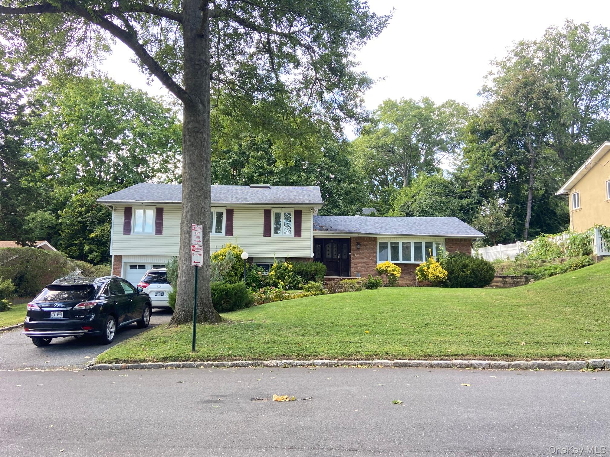 12 Russell Woods Road – For Sale