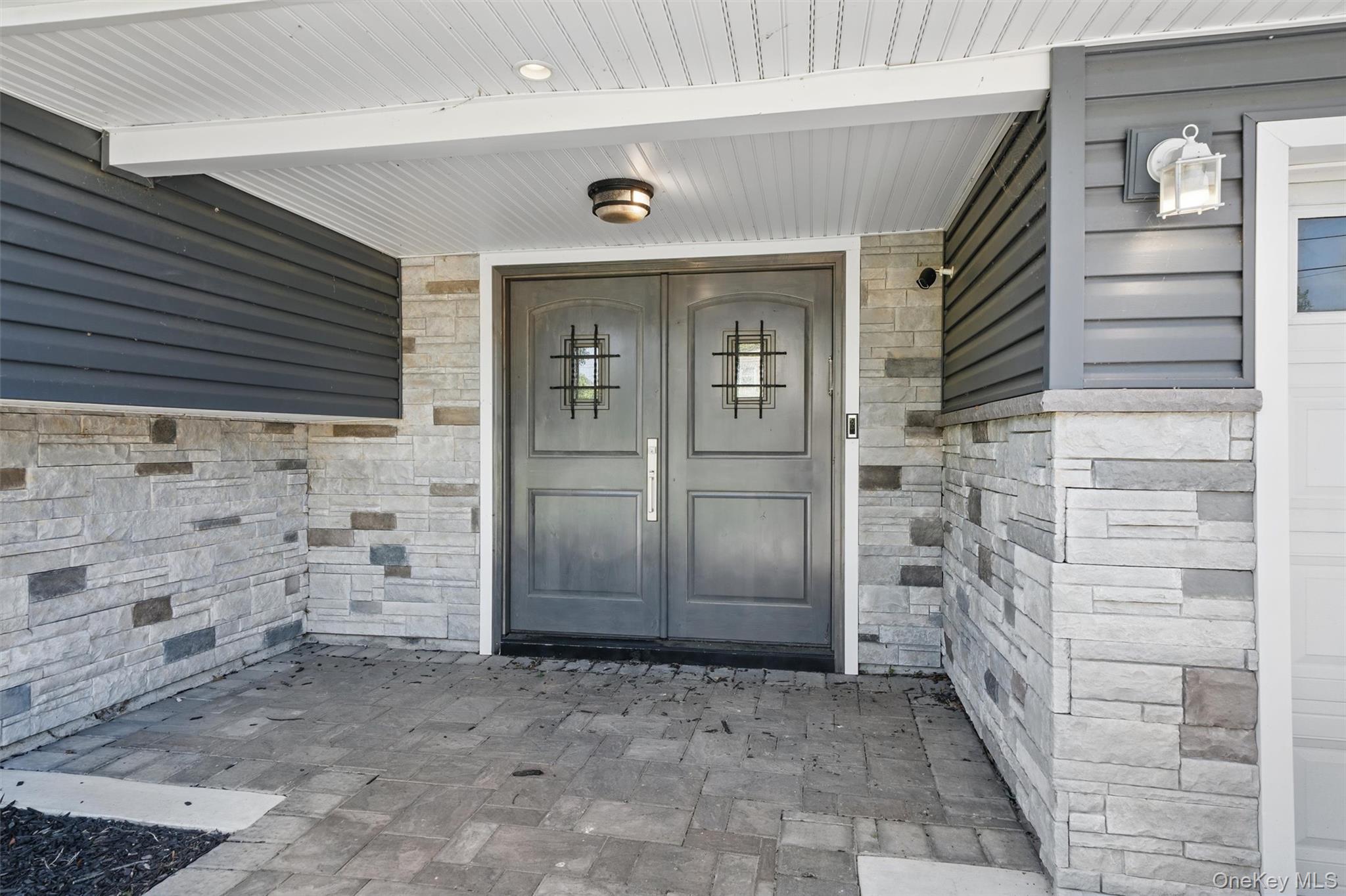 8 Clinton Court – For Sale photo 5