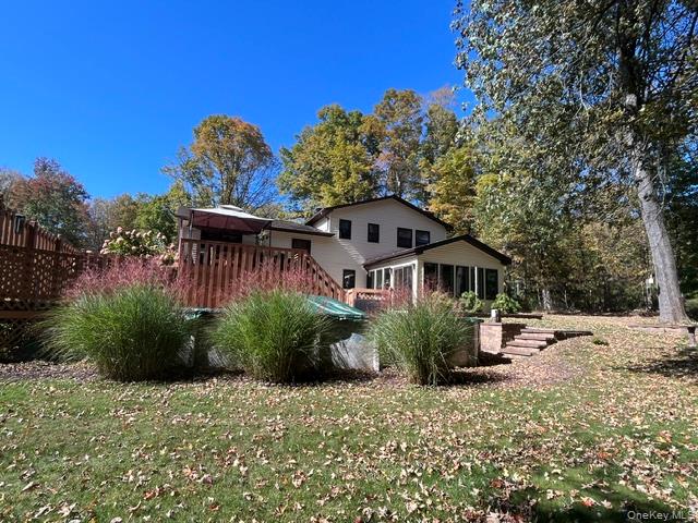 2 Presidential Way – For Sale photo 3