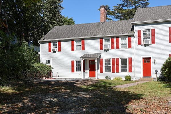 40 The Place – For Rent photo 2