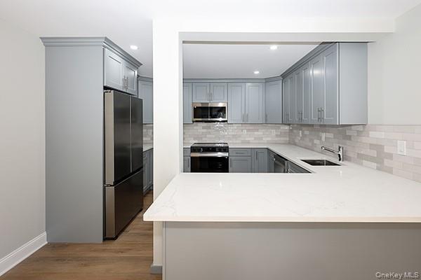 40 The Place – For Rent photo 12
