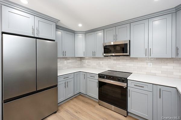 40 The Place – For Rent photo 14