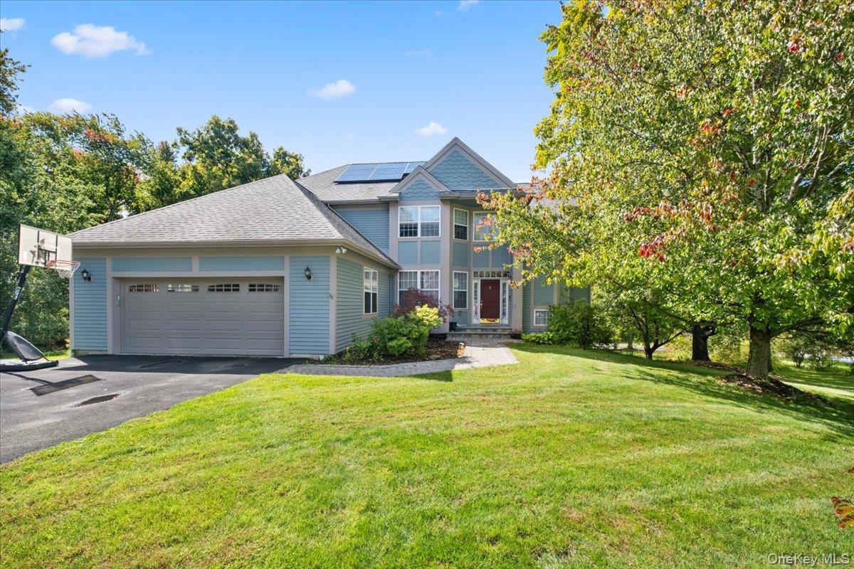 9 Bridle Way – For Sale