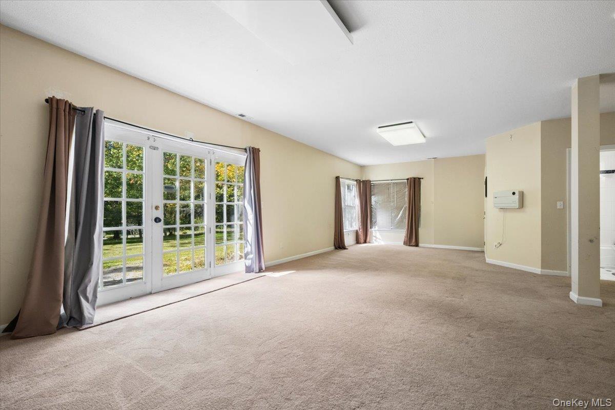 9 Bridle Way – For Sale photo 32
