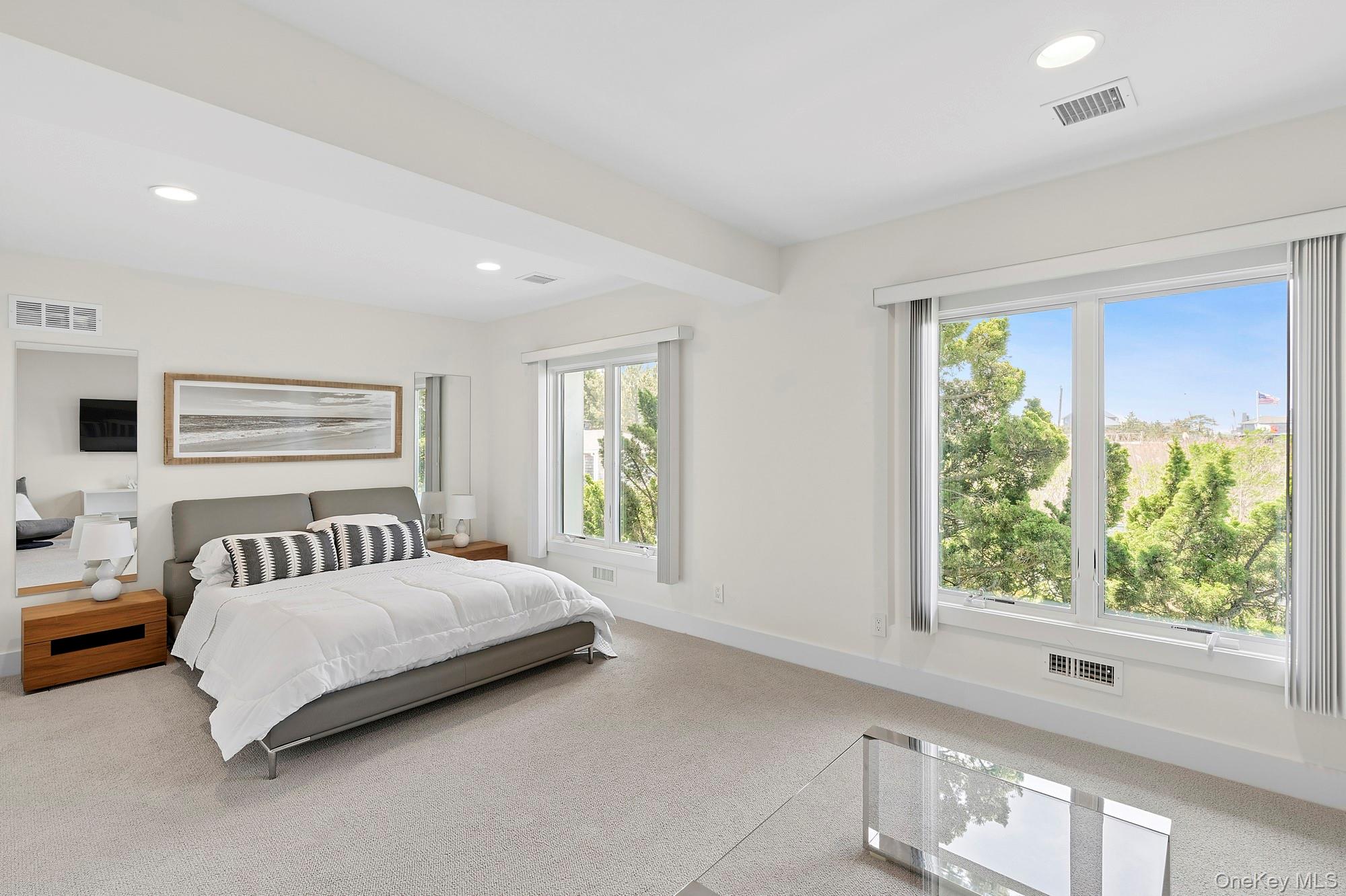 588 Dune Road – For Rent photo 11