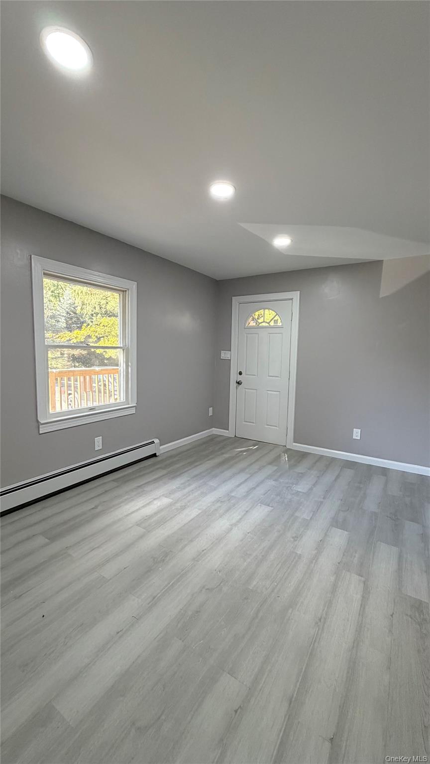 595 Saddle River Road – For Rent photo 4