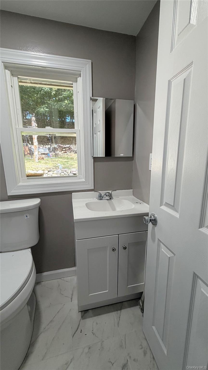 595 Saddle River Road – For Rent photo 13
