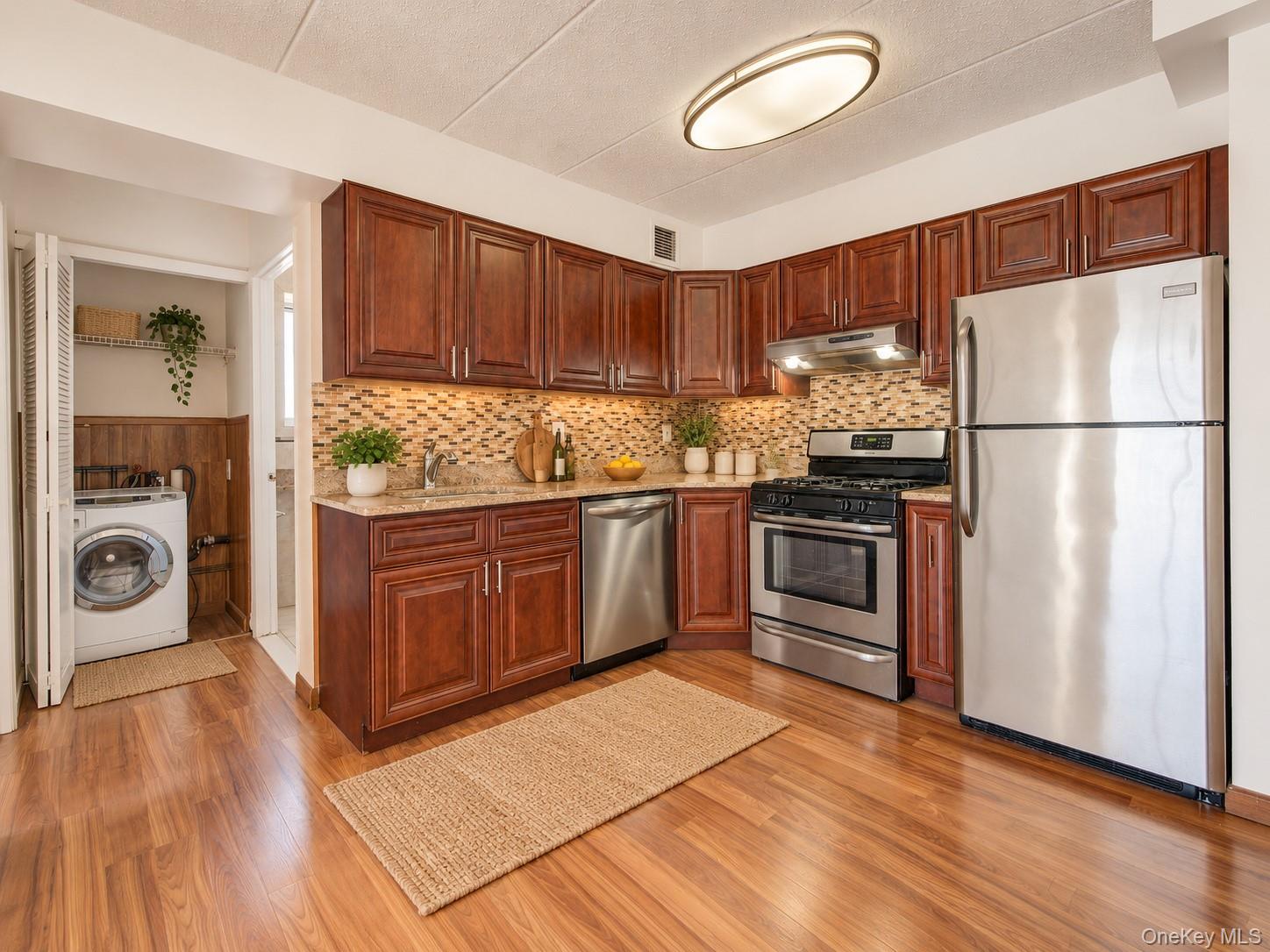 76-01 113th Street, Unit 6/D photo 5