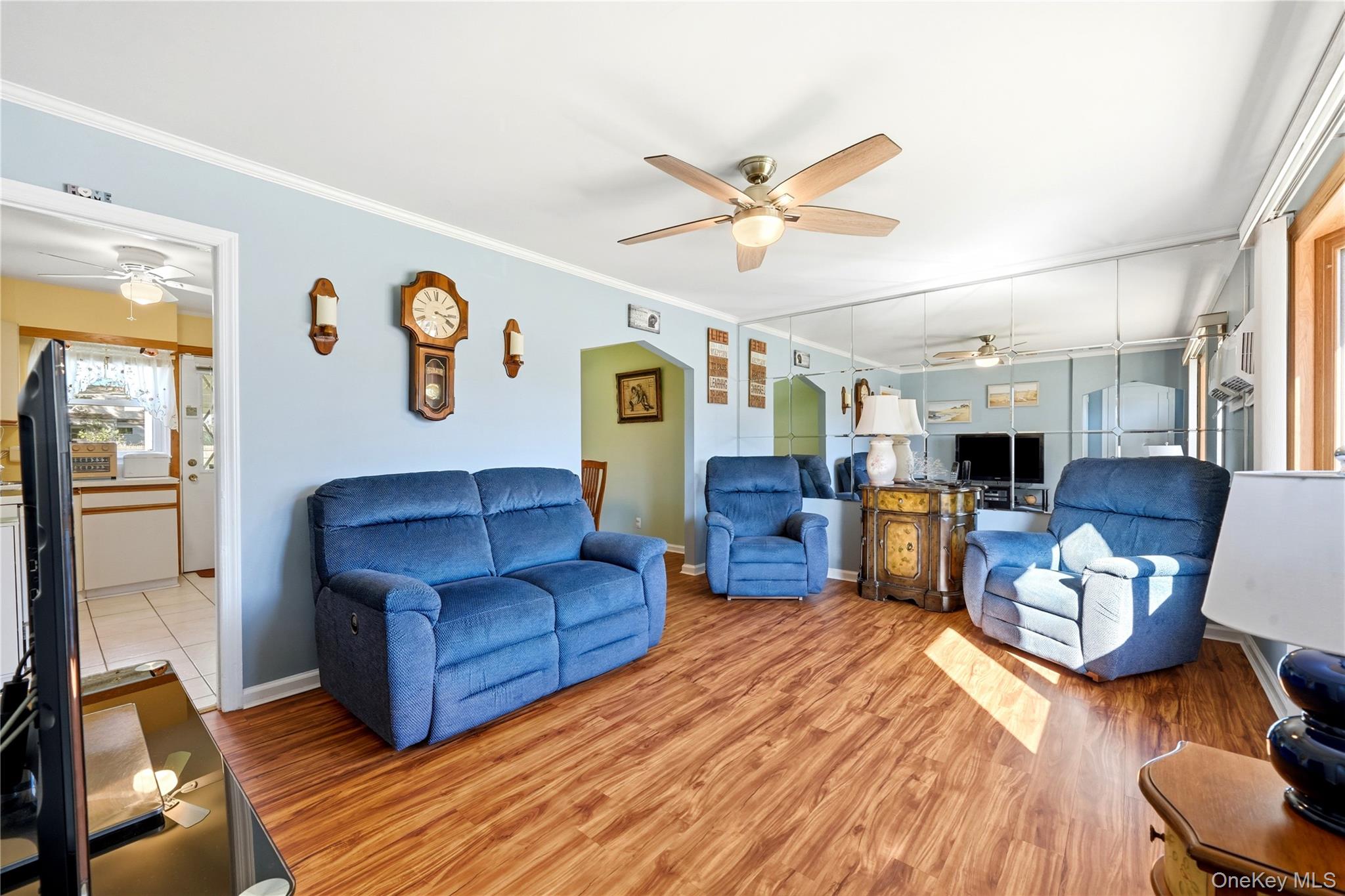 305 W Nicholai Street – For Sale photo 4