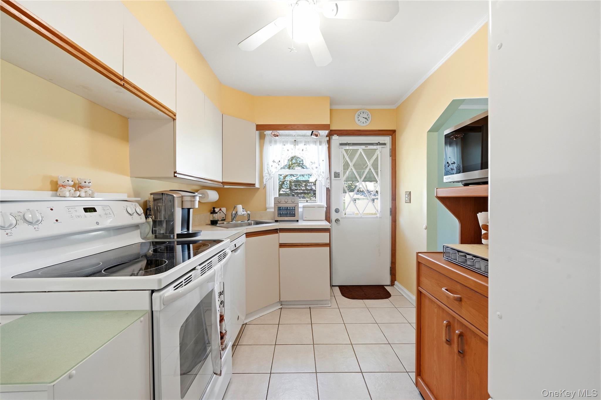 305 W Nicholai Street – For Sale photo 13