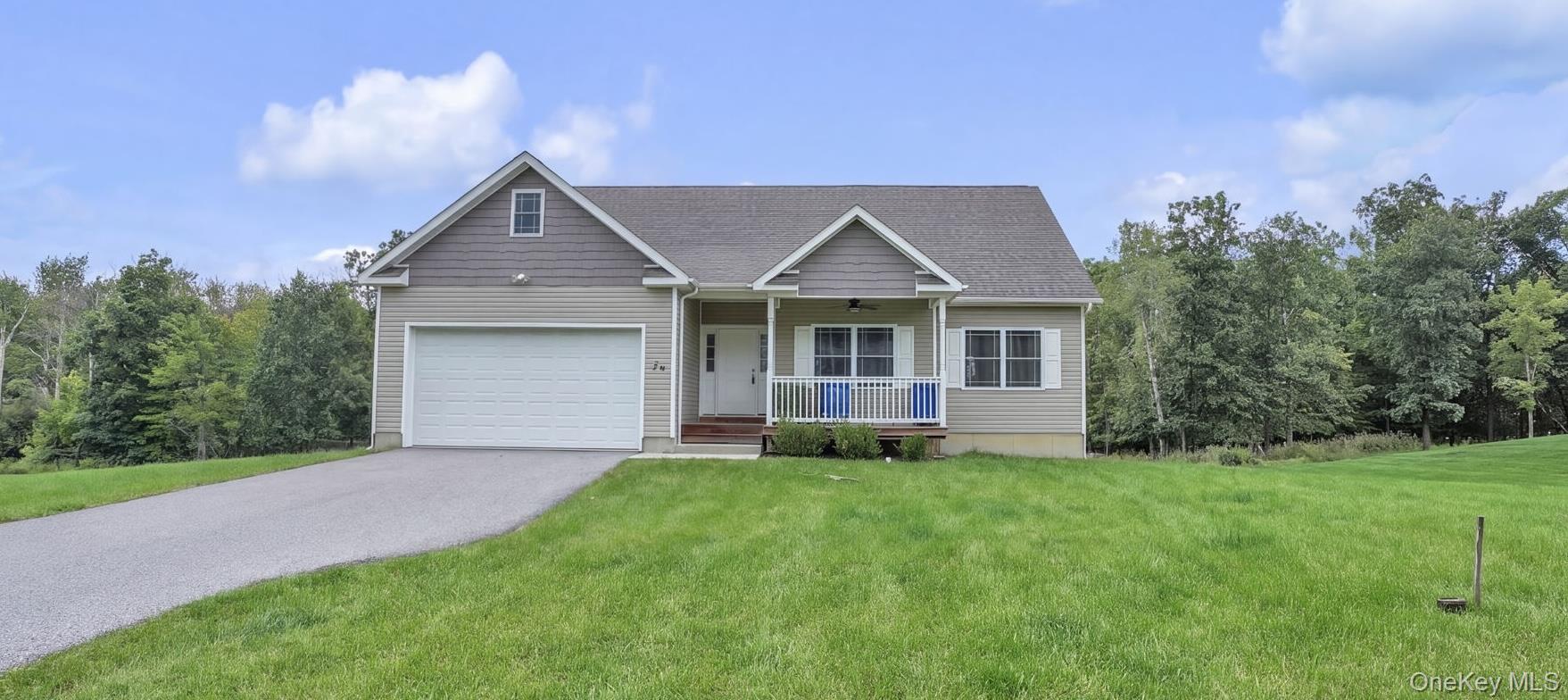 53 Highland View Place – For Sale