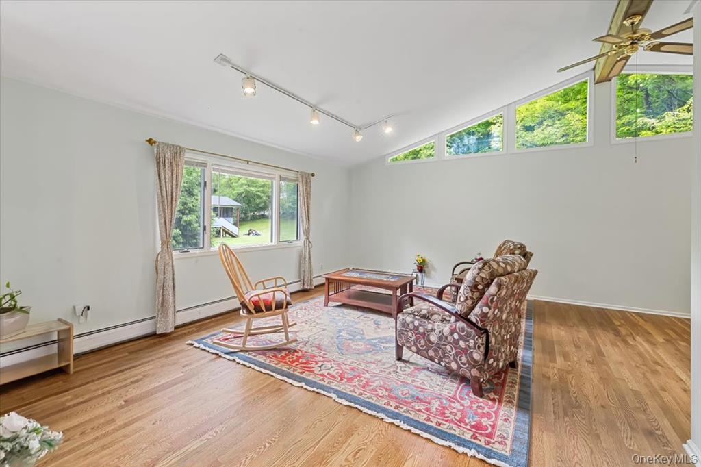60 Smith Hill Road – For Rent photo 4