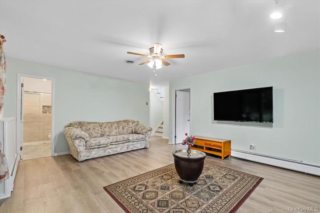 60 Smith Hill Road – For Rent photo 18
