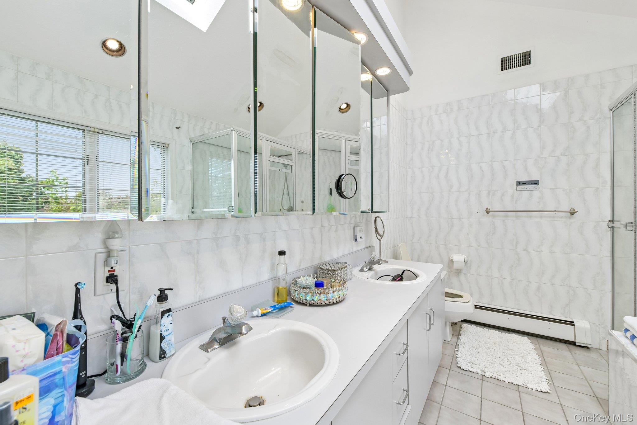708 Park Lane – For Sale photo 29