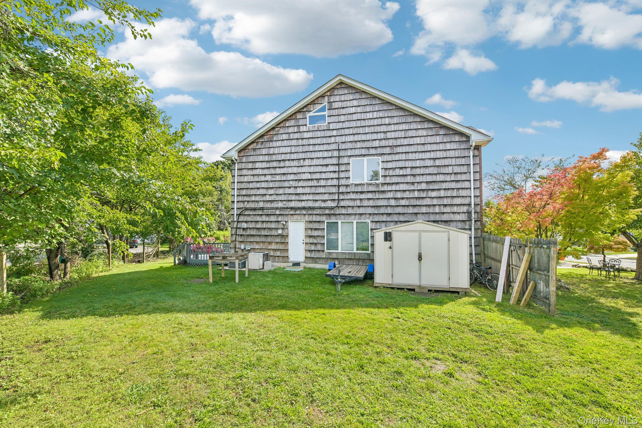 708 Park Lane – For Sale photo 34
