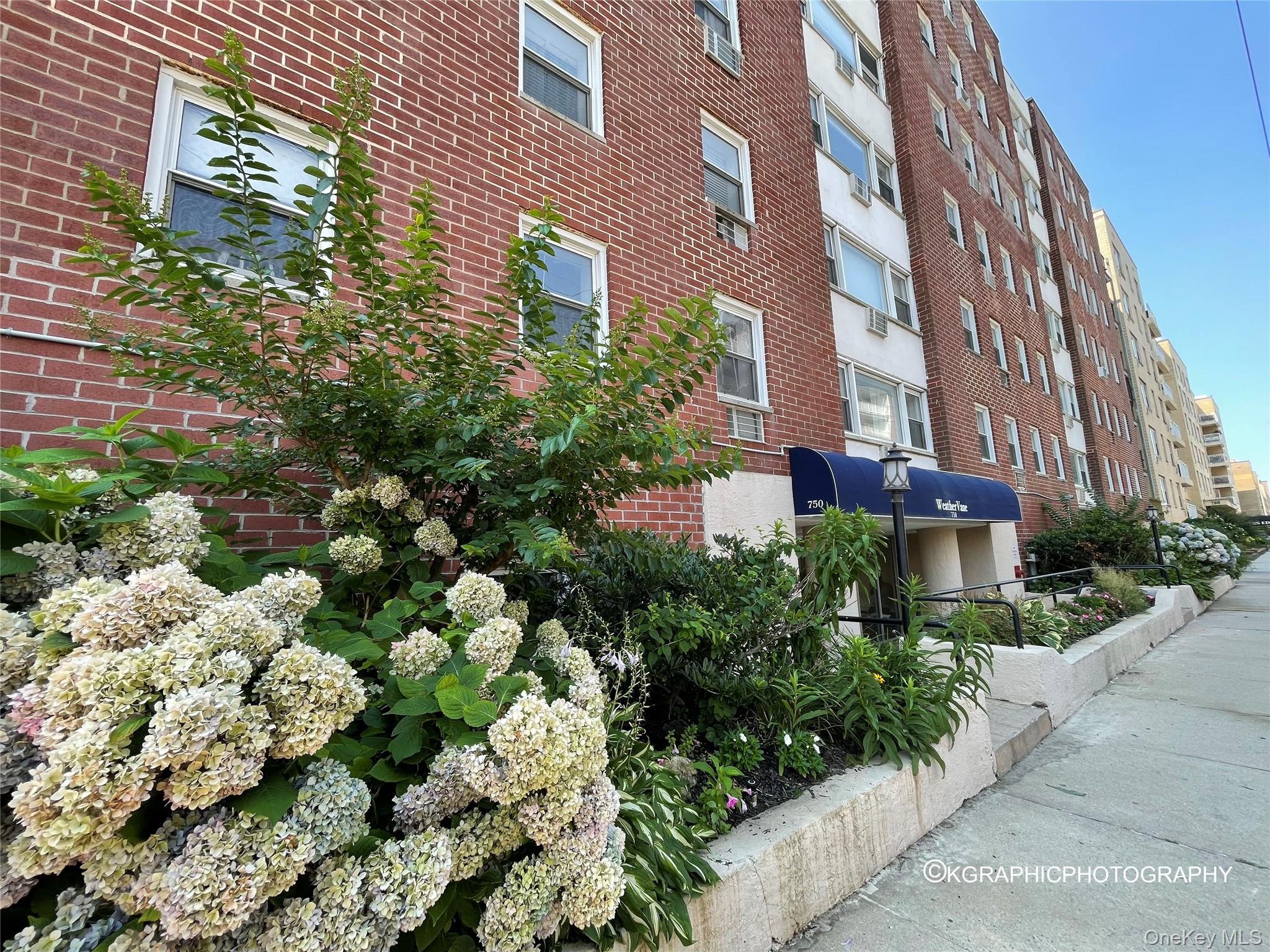 750 Shore Road, Unit 1H  2nd fl photo 29