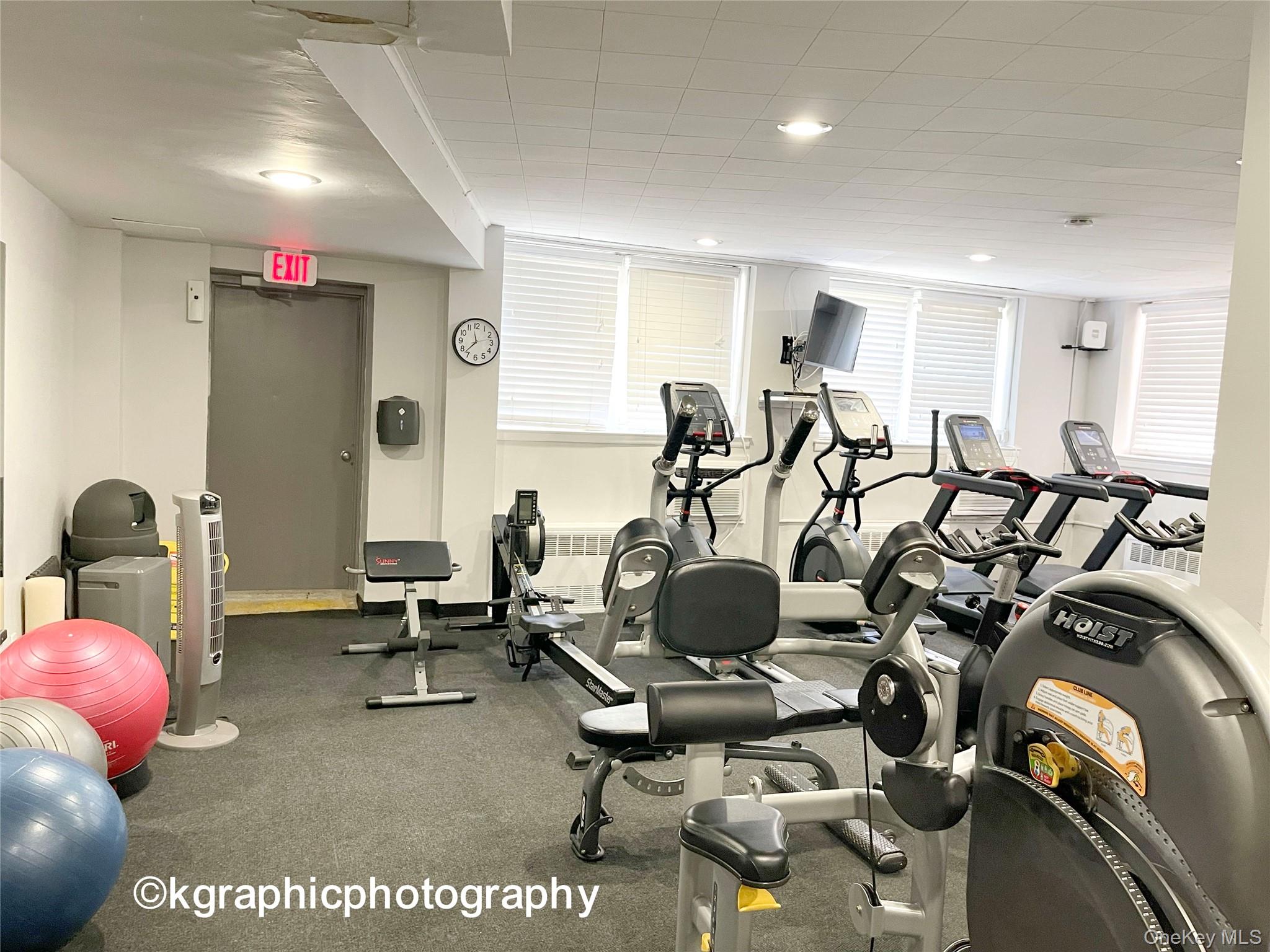 750 Shore Road, Unit 1H  2nd fl photo 25