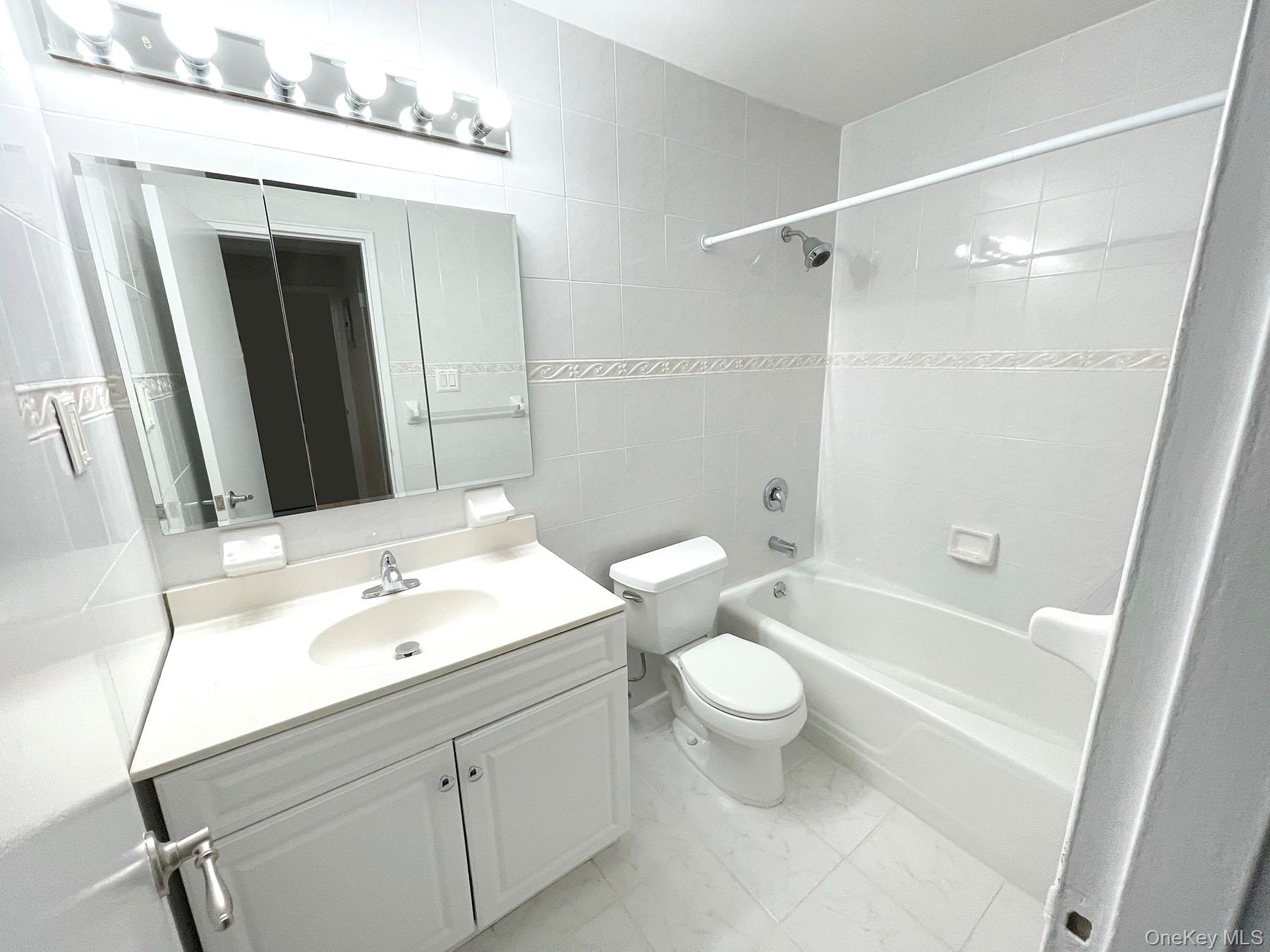 750 Shore Road, Unit 1H  2nd fl photo 18