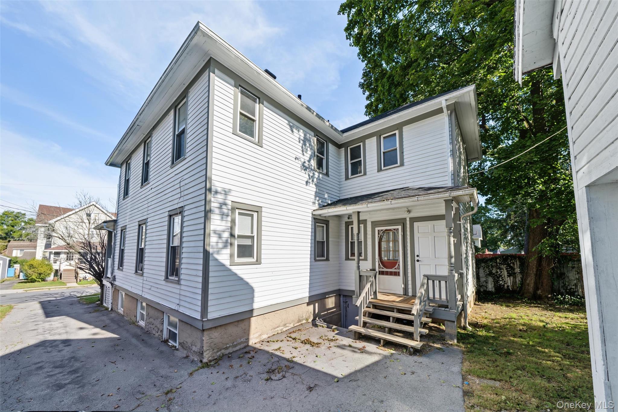 18 Chestnut Street, Unit Left photo 23