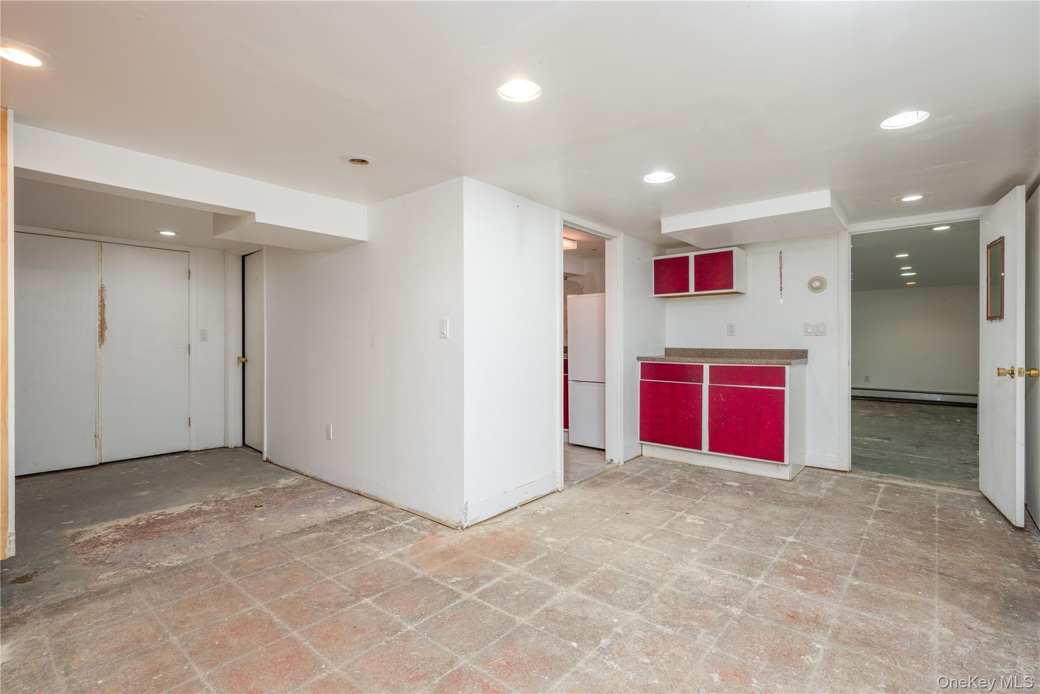 2 Whitman Road – For Sale photo 18
