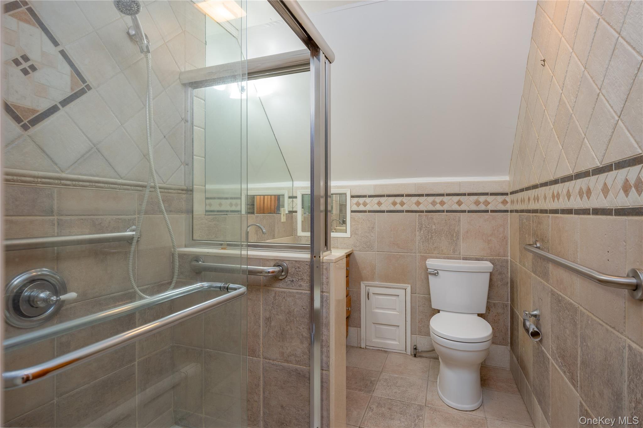 2 Whitman Road – For Sale photo 16