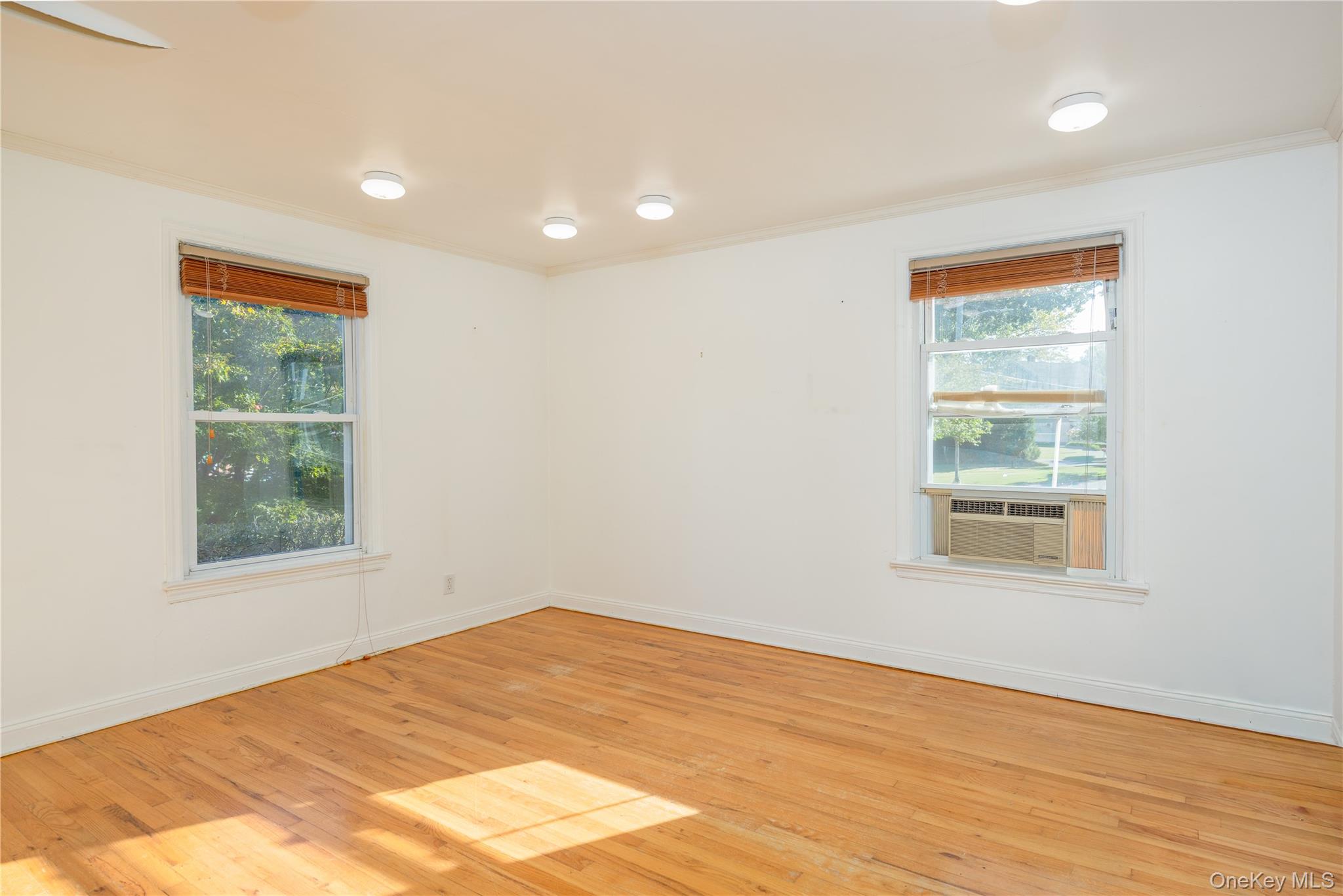 2 Whitman Road – For Sale photo 11