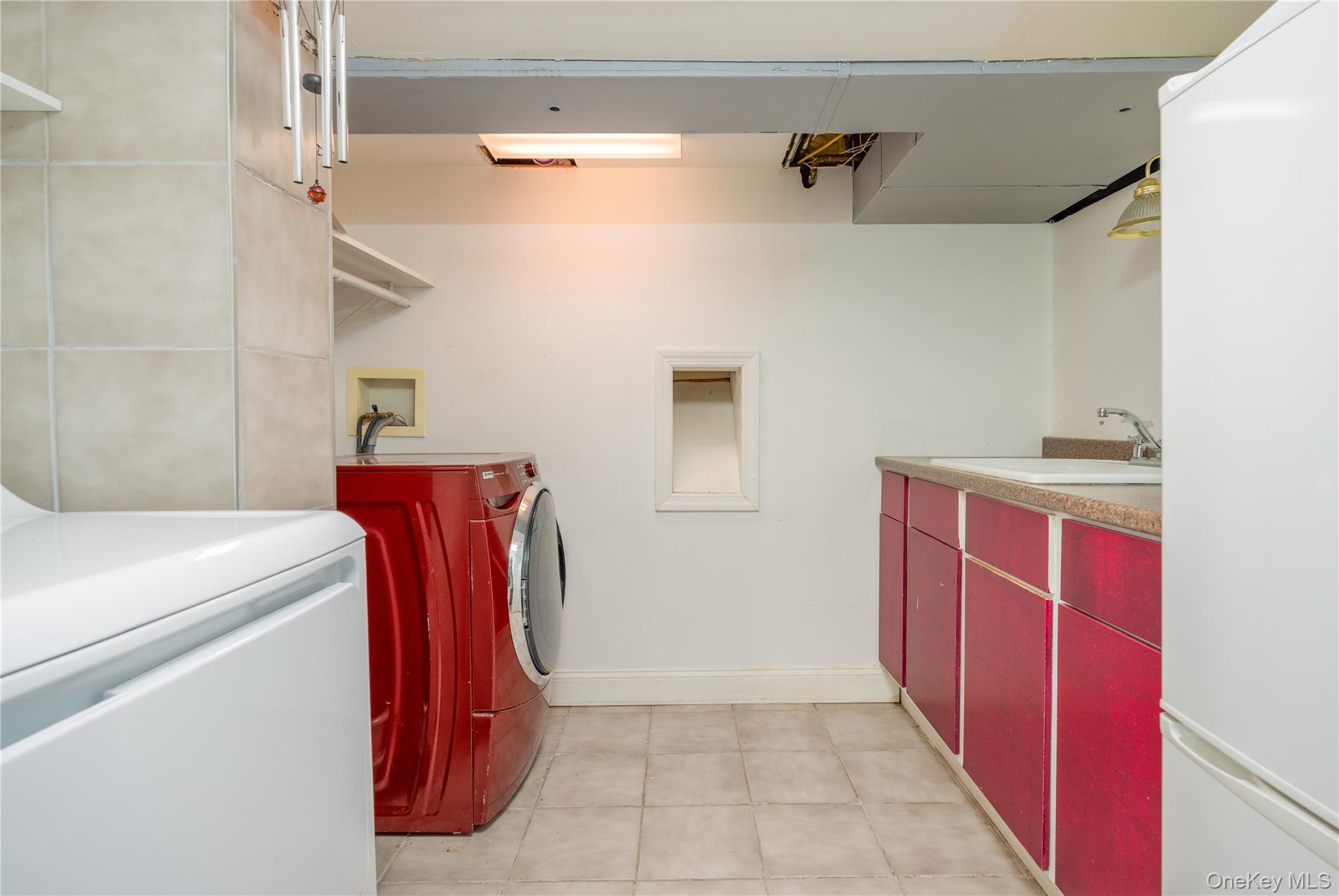 2 Whitman Road – For Sale photo 17