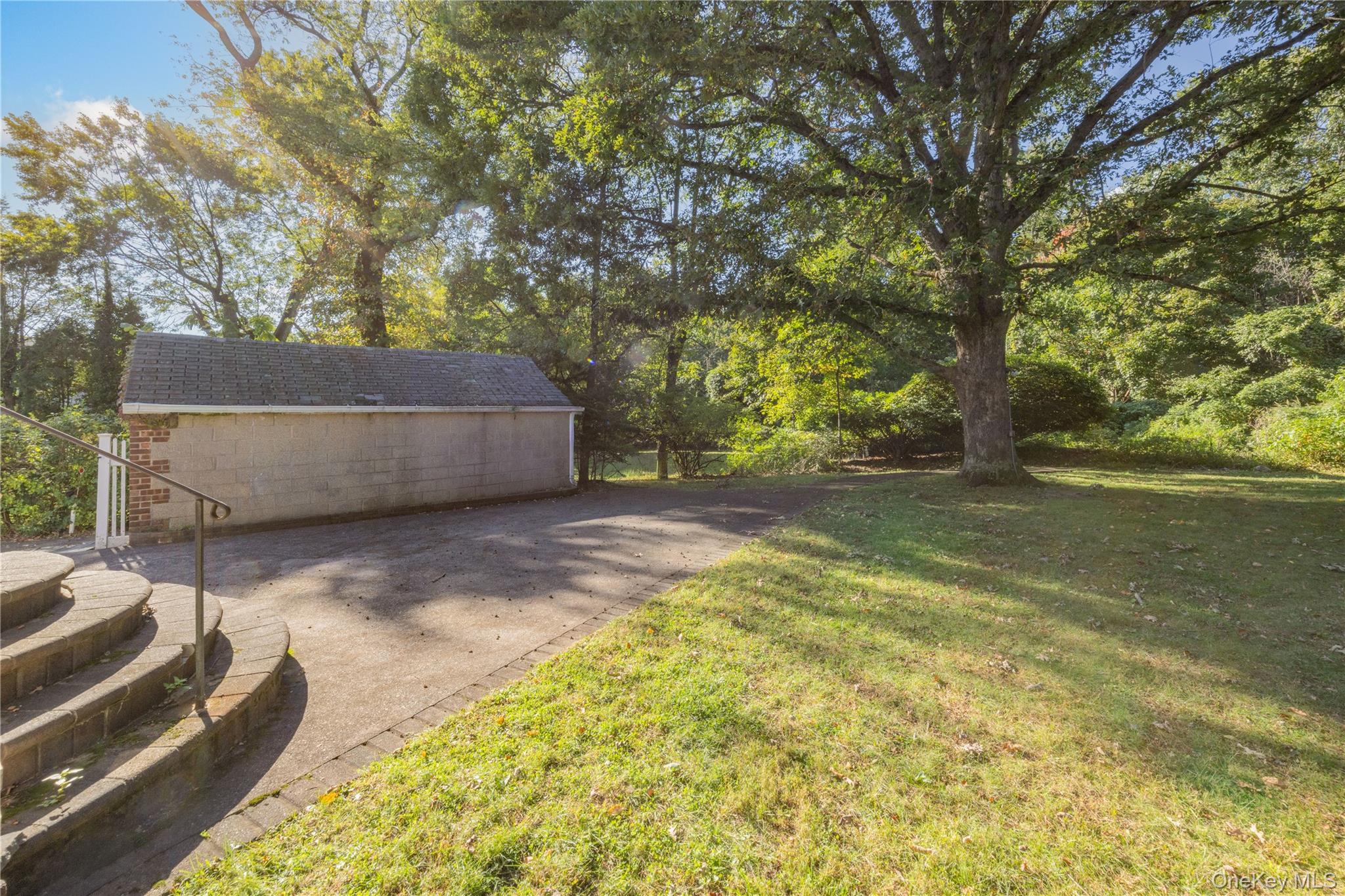 2 Whitman Road – For Sale photo 27