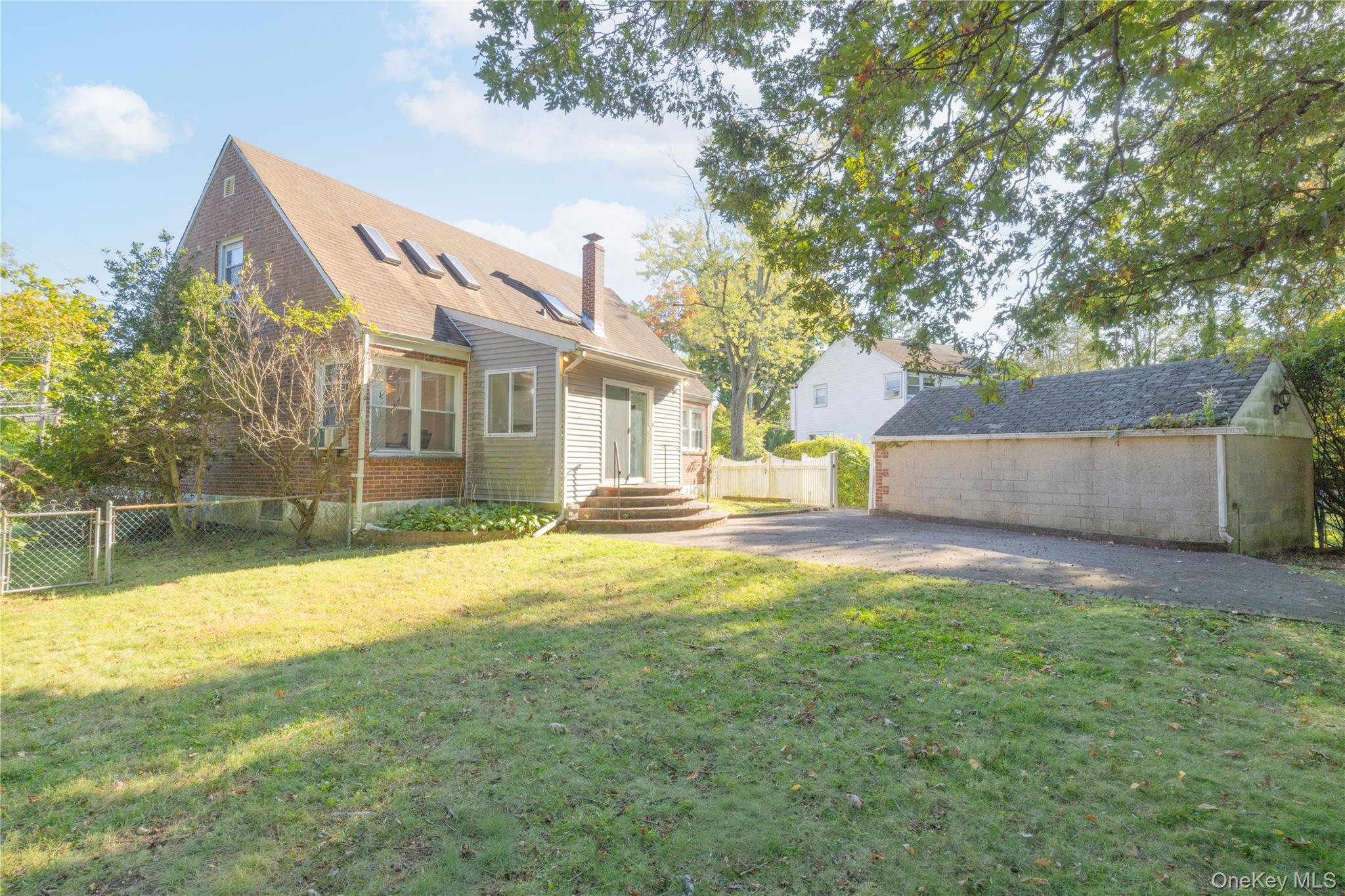 2 Whitman Road – For Sale photo 26