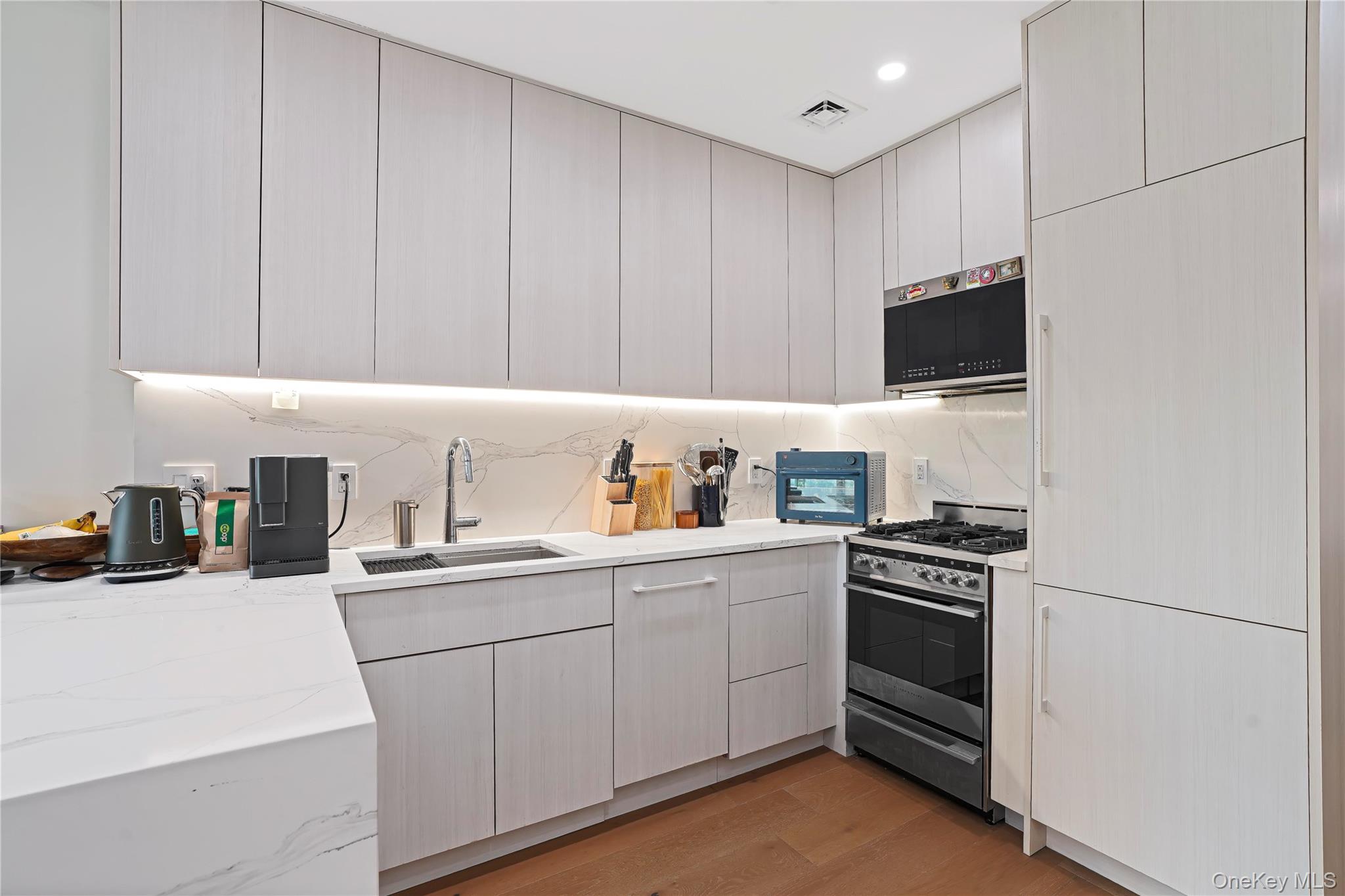 379 Ocean Parkway, Unit 3A photo 4