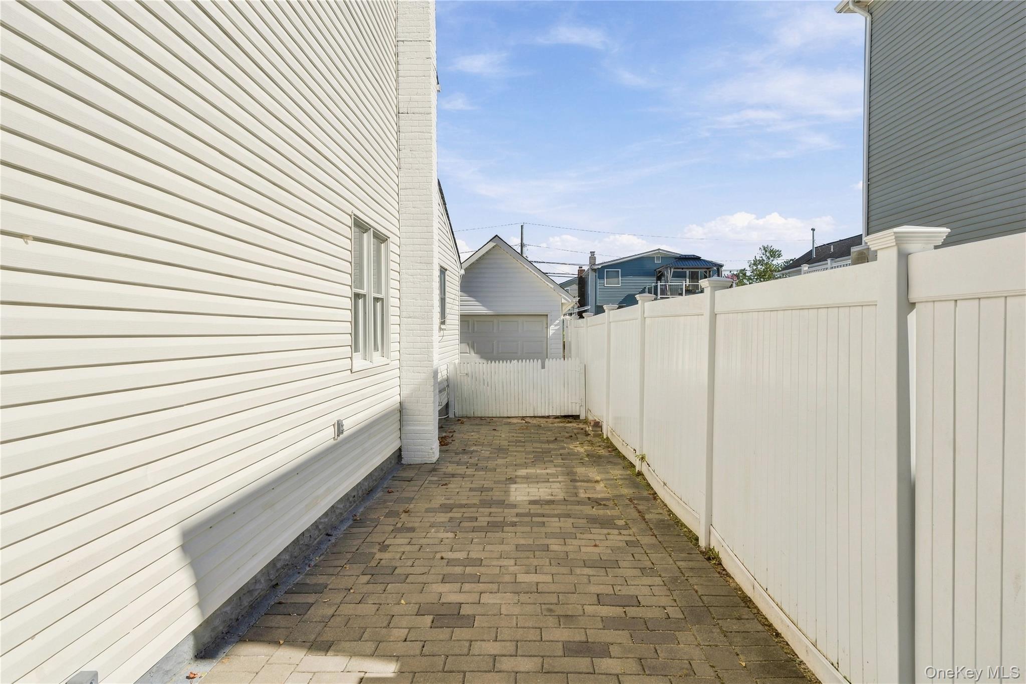 644 S 8th Street – For Sale photo 33