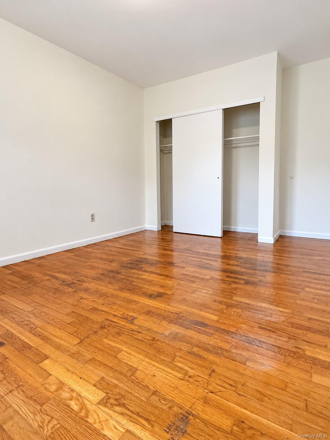 30 Chaucer Courts – For Rent photo 14