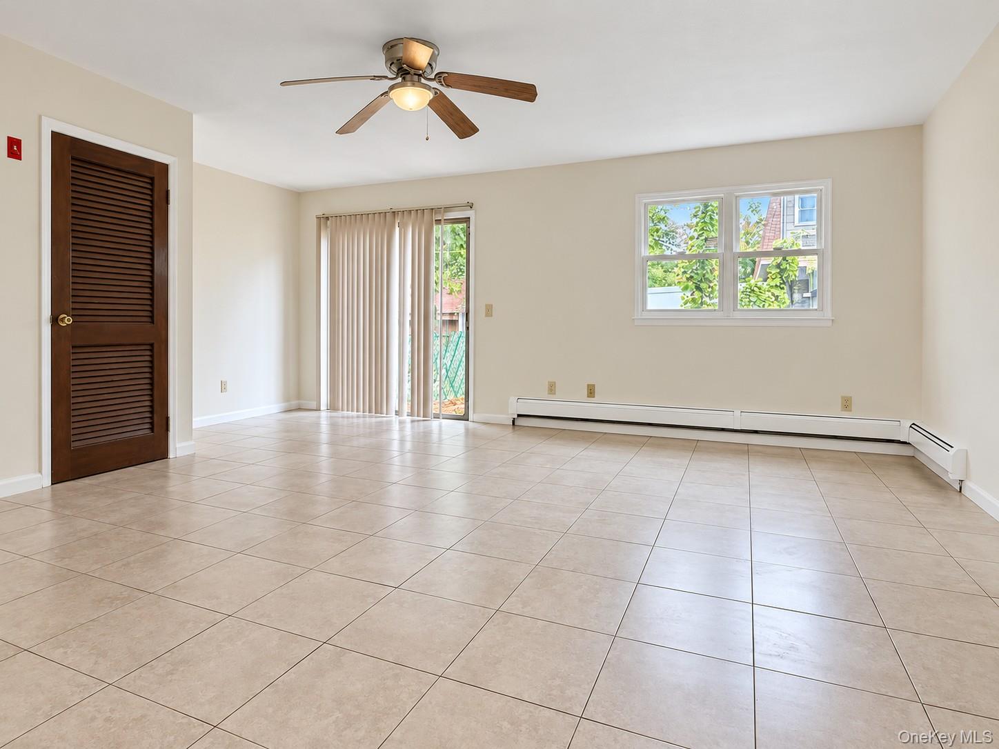 30 Chaucer Courts – For Rent photo 3