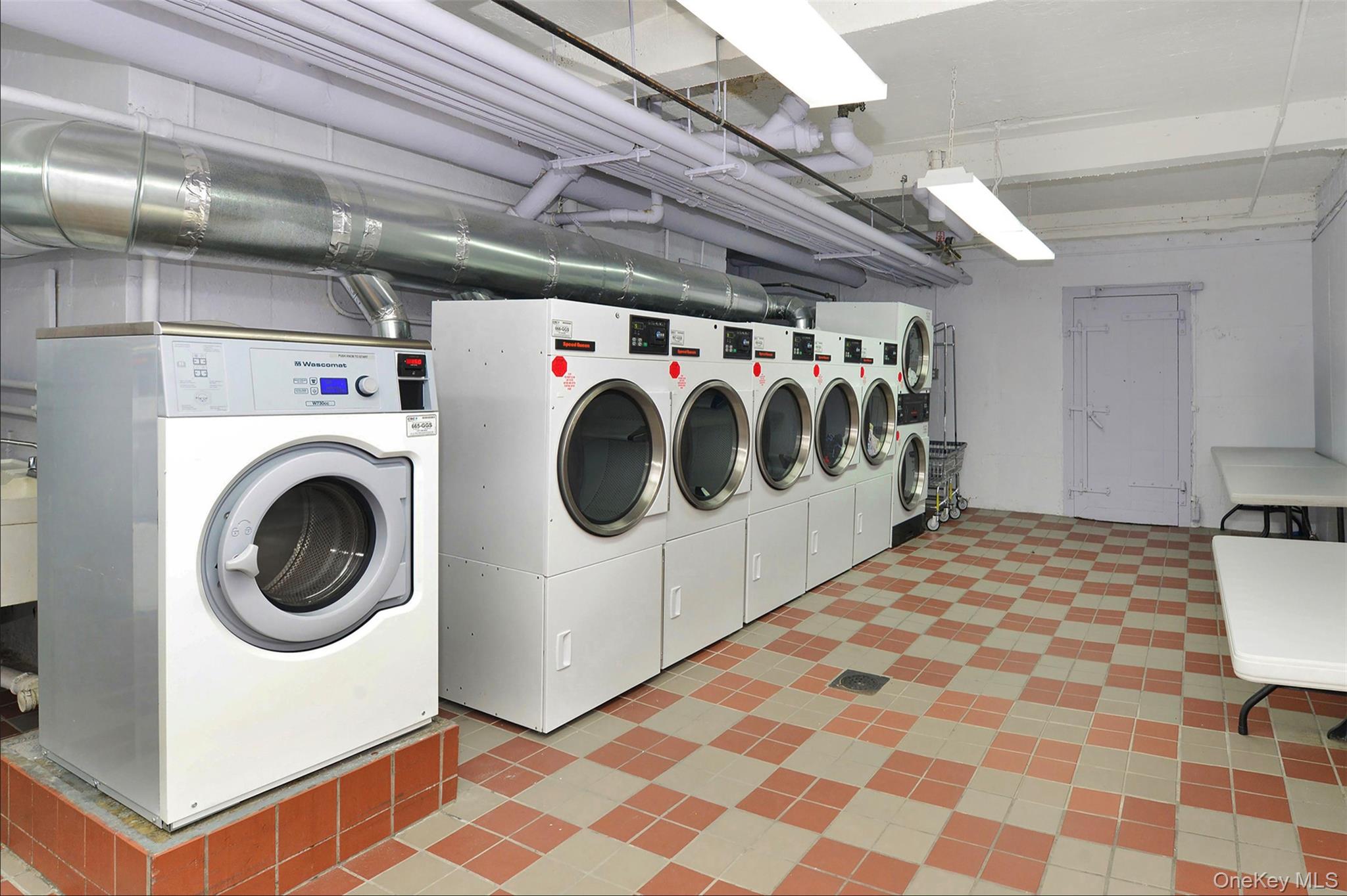 67-66 108 Street, Unit A58 photo 14