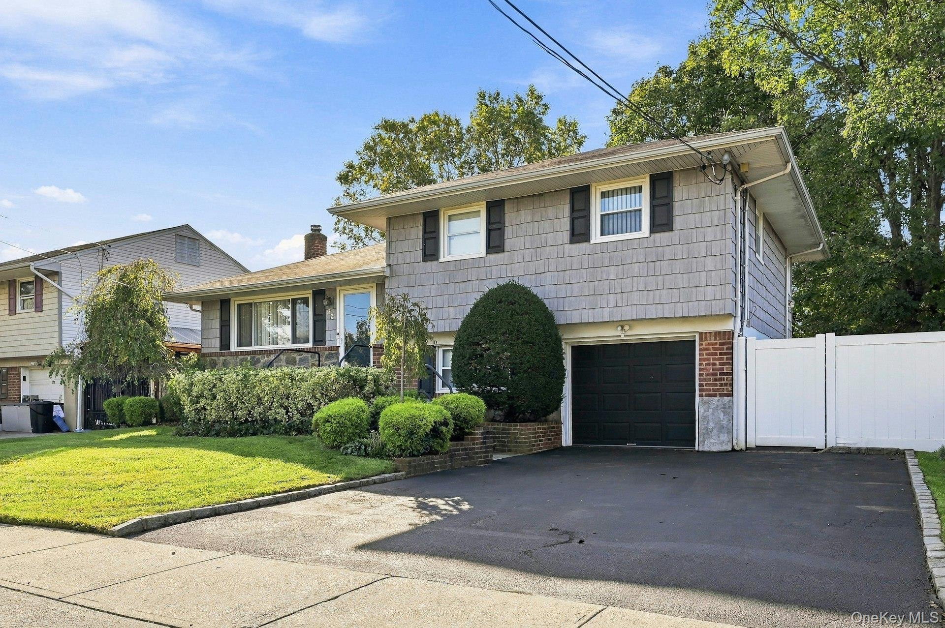 23 Chance Street – For Sale photo 2