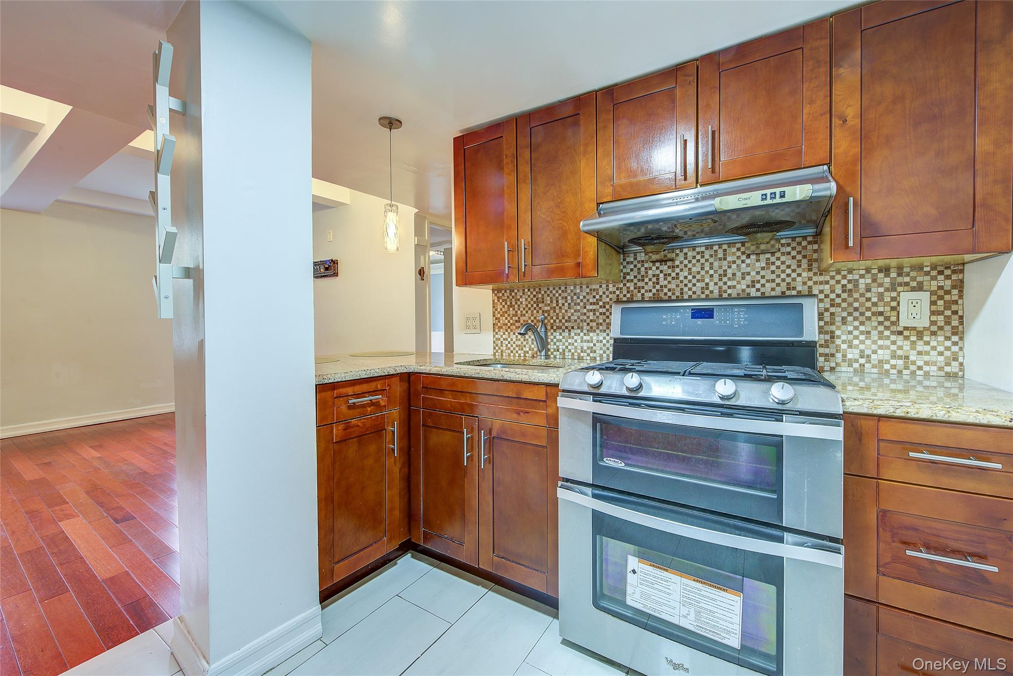 110-20 71 Avenue, Unit 110 photo 29