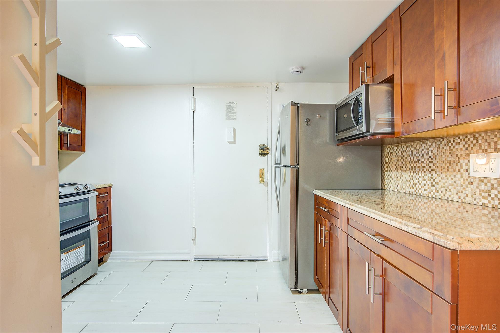 110-20 71 Avenue, Unit 110 photo 27