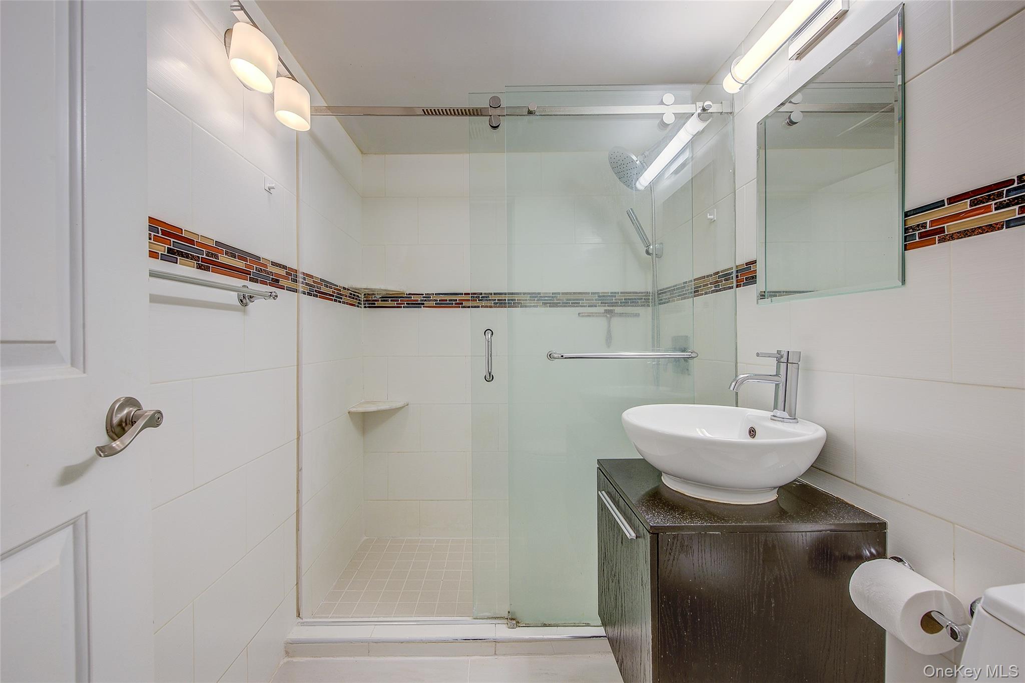 110-20 71 Avenue, Unit 110 photo 17