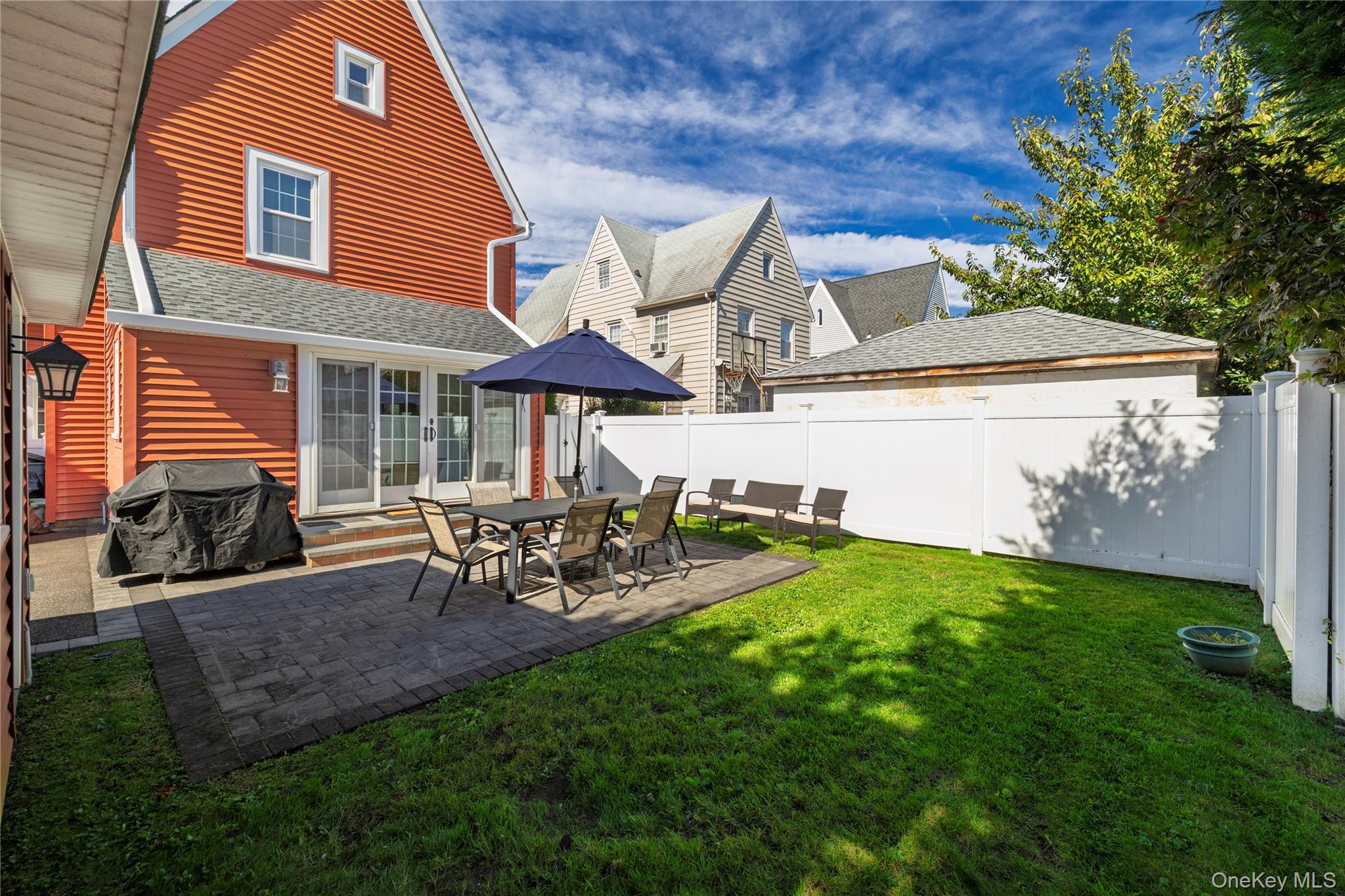 129 Southard Avenue – For Sale photo 19
