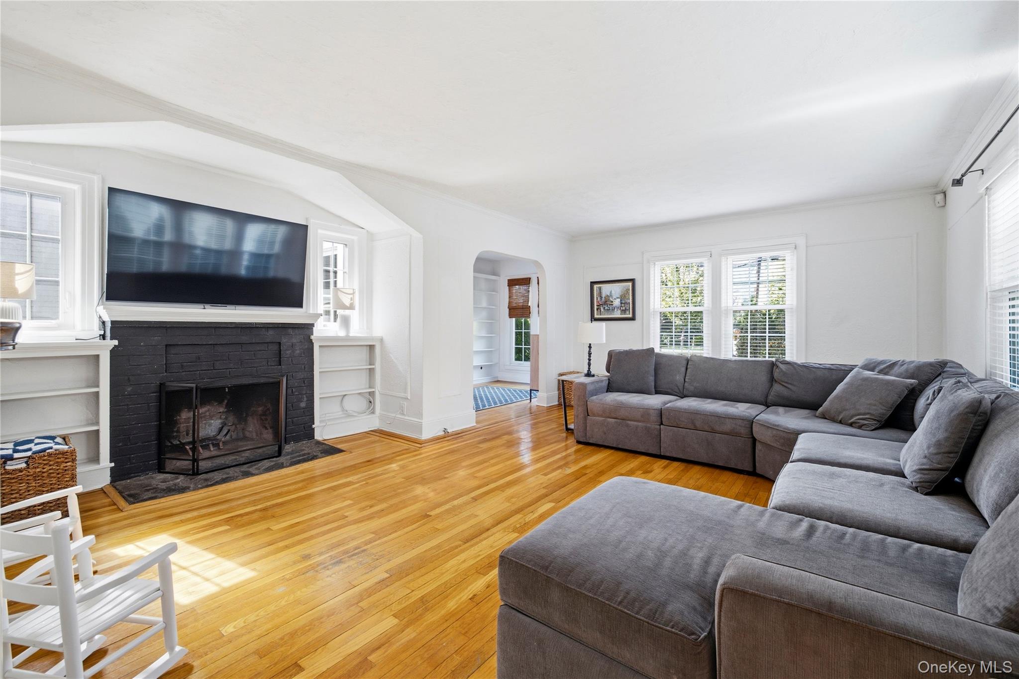 129 Southard Avenue – For Sale photo 4