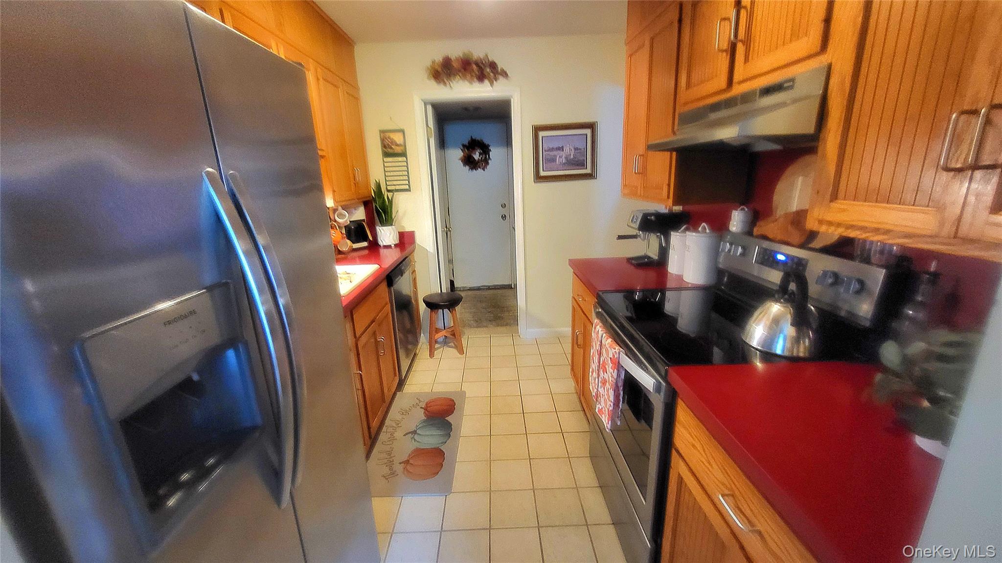 33 Amber Court – For Sale photo 5