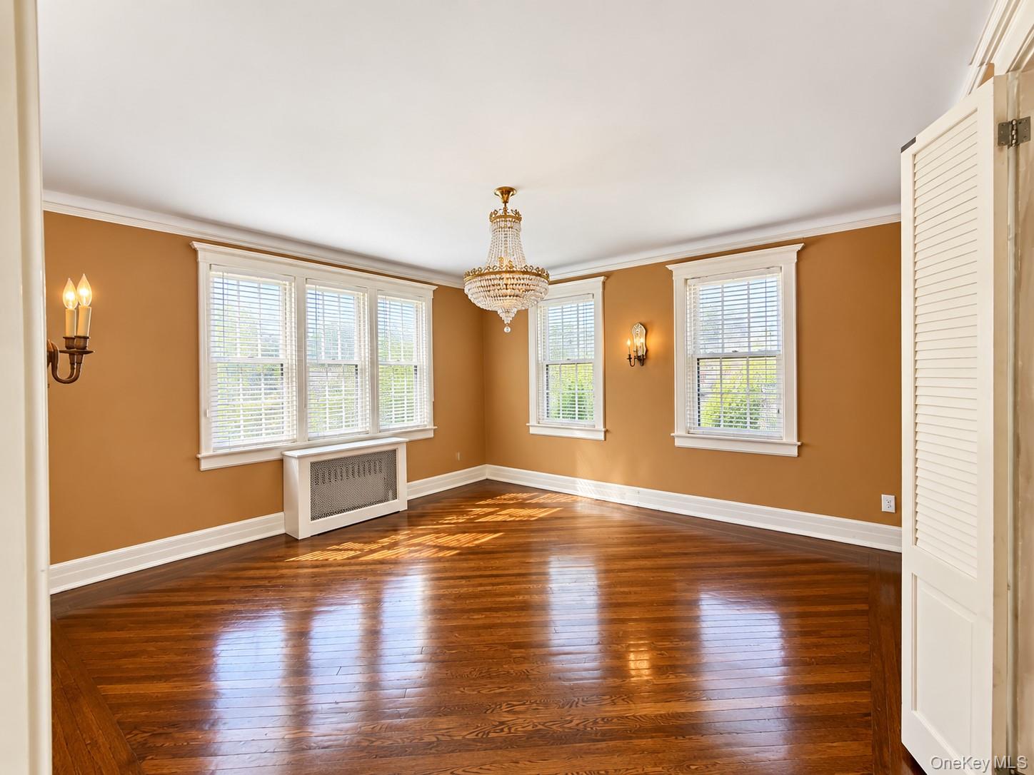 2 Ivy Close – For Sale photo 5